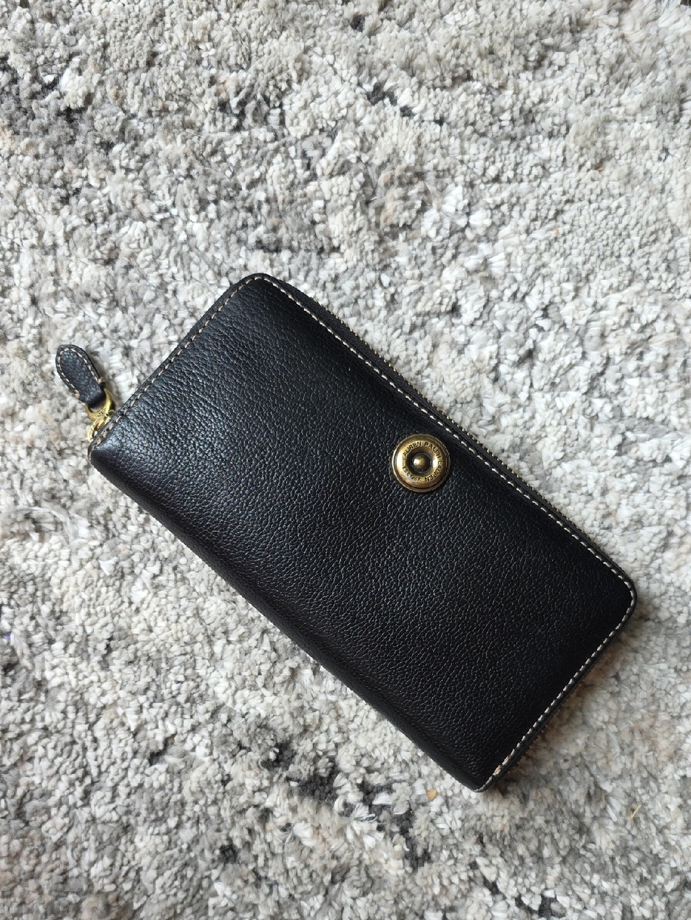 Lauren Ralph Lauren Zip Around Wallet